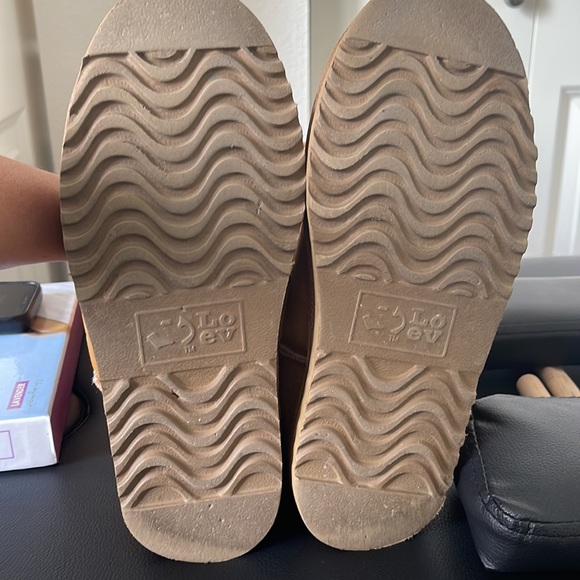 Tan UGG style LUXE boots Sherpa lined with attached wool legs warmers size 7 - Picture 3 of 3